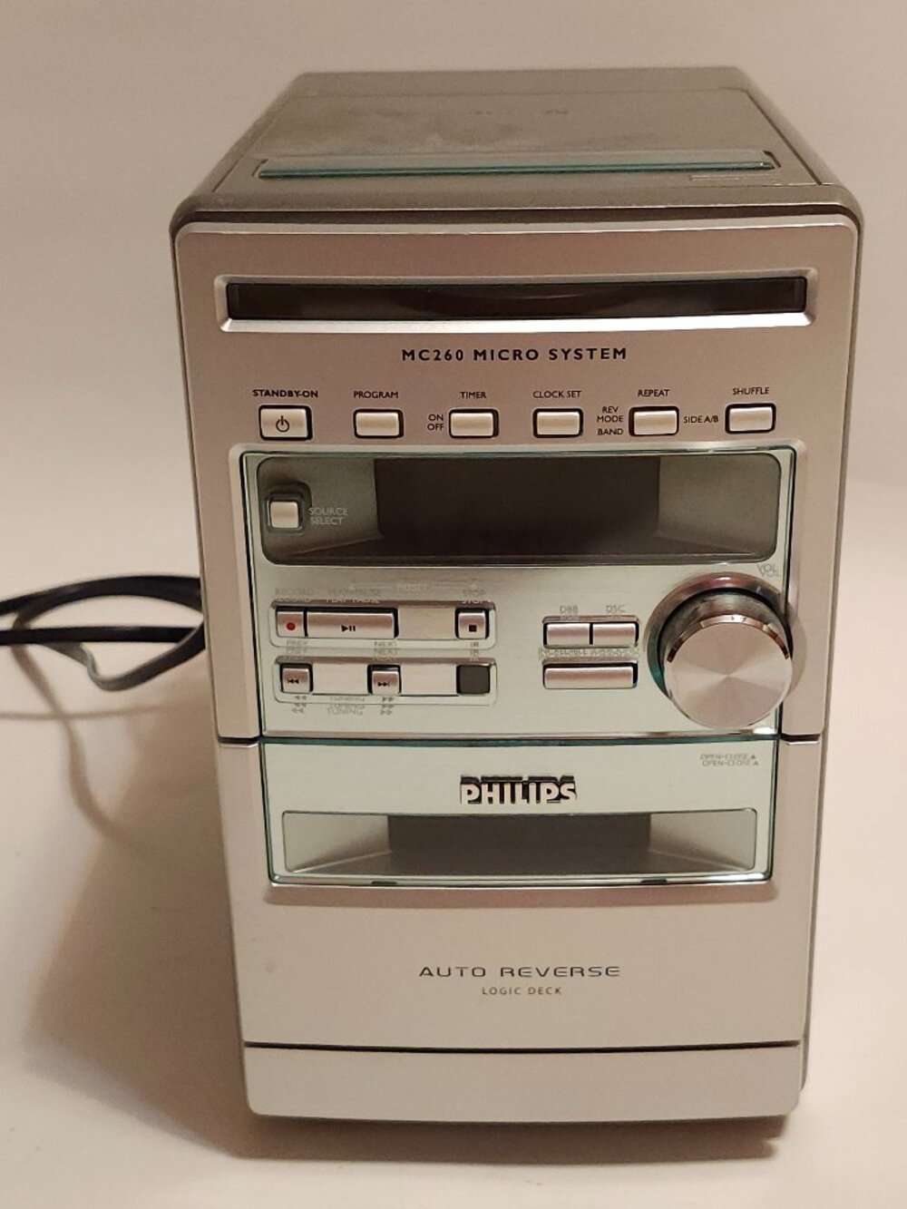 Philips MC260 Micro Hi-Fi system CD Player Cassette Tape Player Radio SILVER Y2K